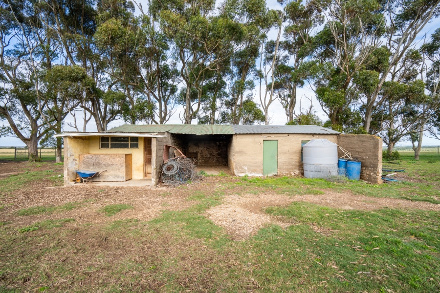 5 Bedroom Property for Sale in Grahamstown Rural Eastern Cape